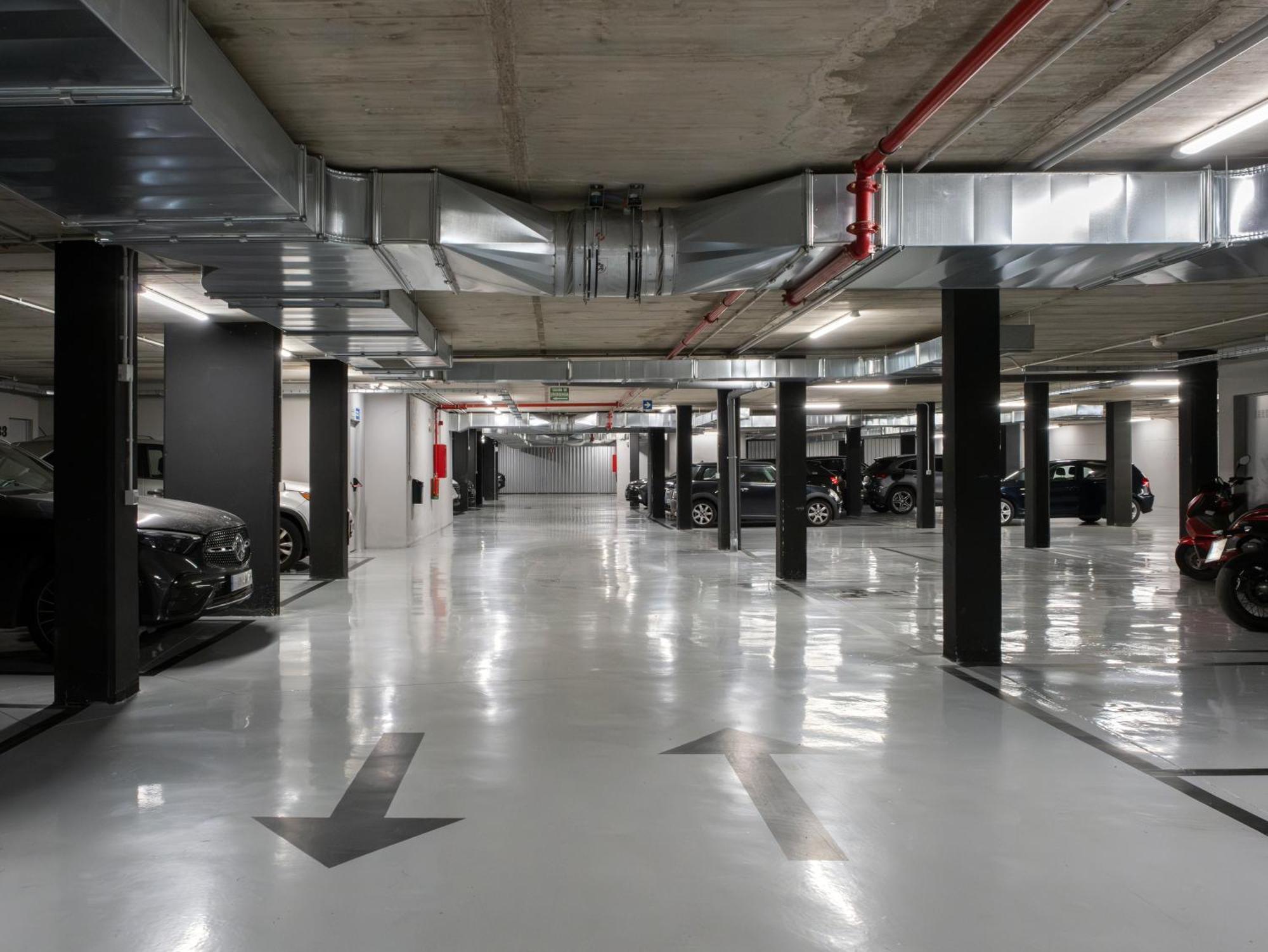 Magno Ramon Carande - Private Parking Included Apartment Seville
